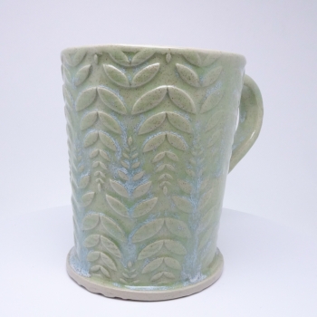 Kubek ceramiczny 500 ml seledynowy w paprotkę 1