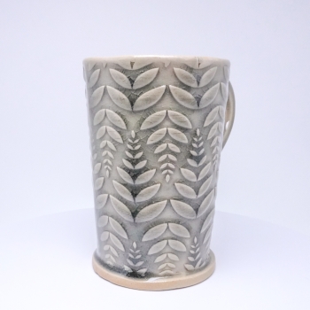 Kubek ceramiczny 380 ml szary w paprotkę 1