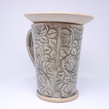 Kubek ceramiczny 380 ml szary w róże