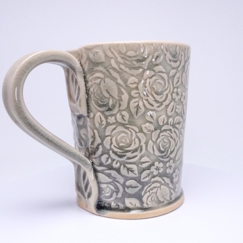 Kubek ceramiczny 500 ml w szare róże