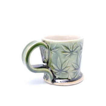 Filiżanka espresso 80 ml zielona, w liście marychy